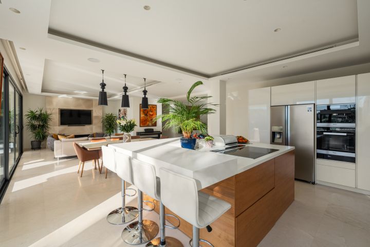 Los Olivos 3 - Modern Villa in Prime Location