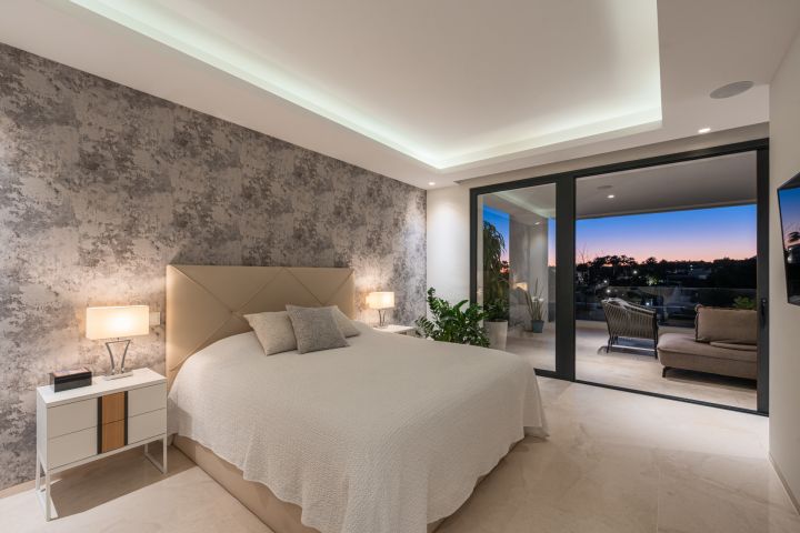 Los Olivos 3 - Modern Villa in Prime Location