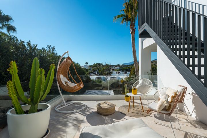 Los Olivos 3 - Modern Villa in Prime Location