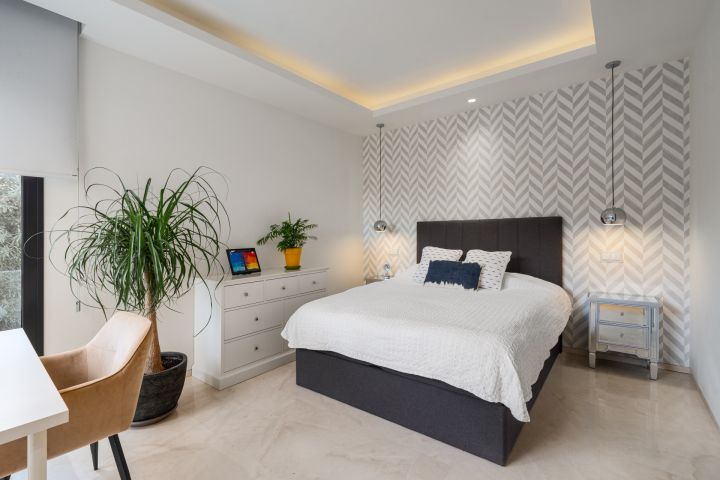 Los Olivos 3 - Modern Villa in Prime Location