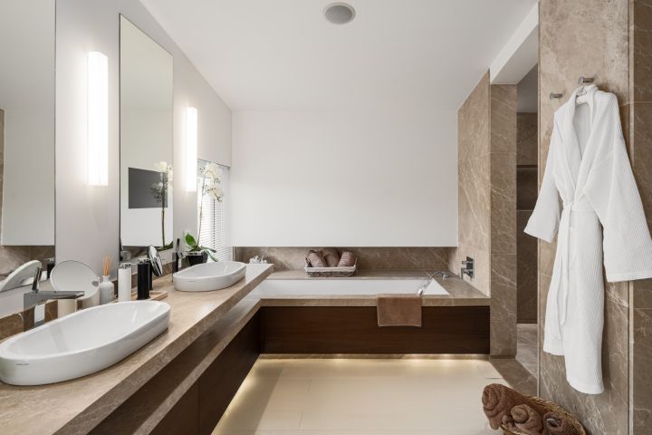 Magna 6 - Semi Detached Villa in Puente Romano