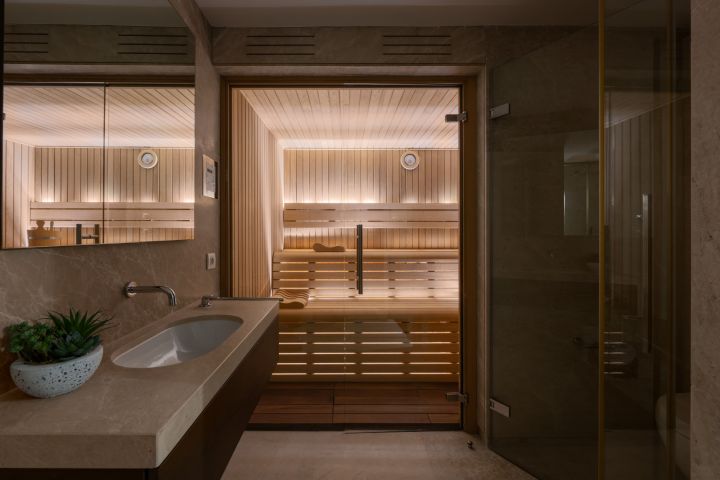 Magna 6 - Semi Detached Villa in Puente Romano