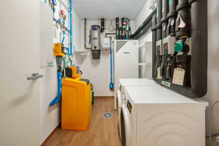 Atlas - Exclusive Property in Reserva de Sierra Blanca