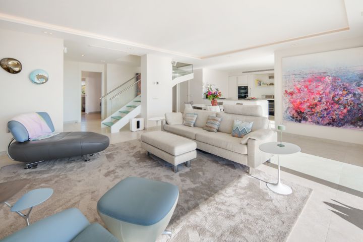 Monte Paraiso 2F - Impressive Property with Panoramic Views